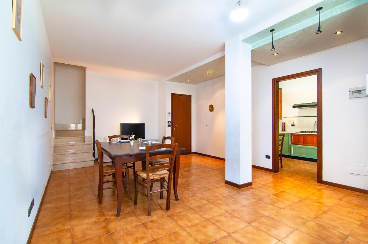 Verona - Familyoasi Free Parking And Garden Bagian luar foto