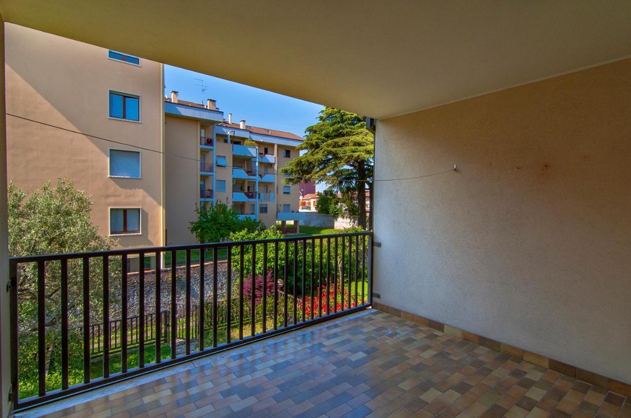 Verona - Familyoasi Free Parking And Garden Bagian luar foto
